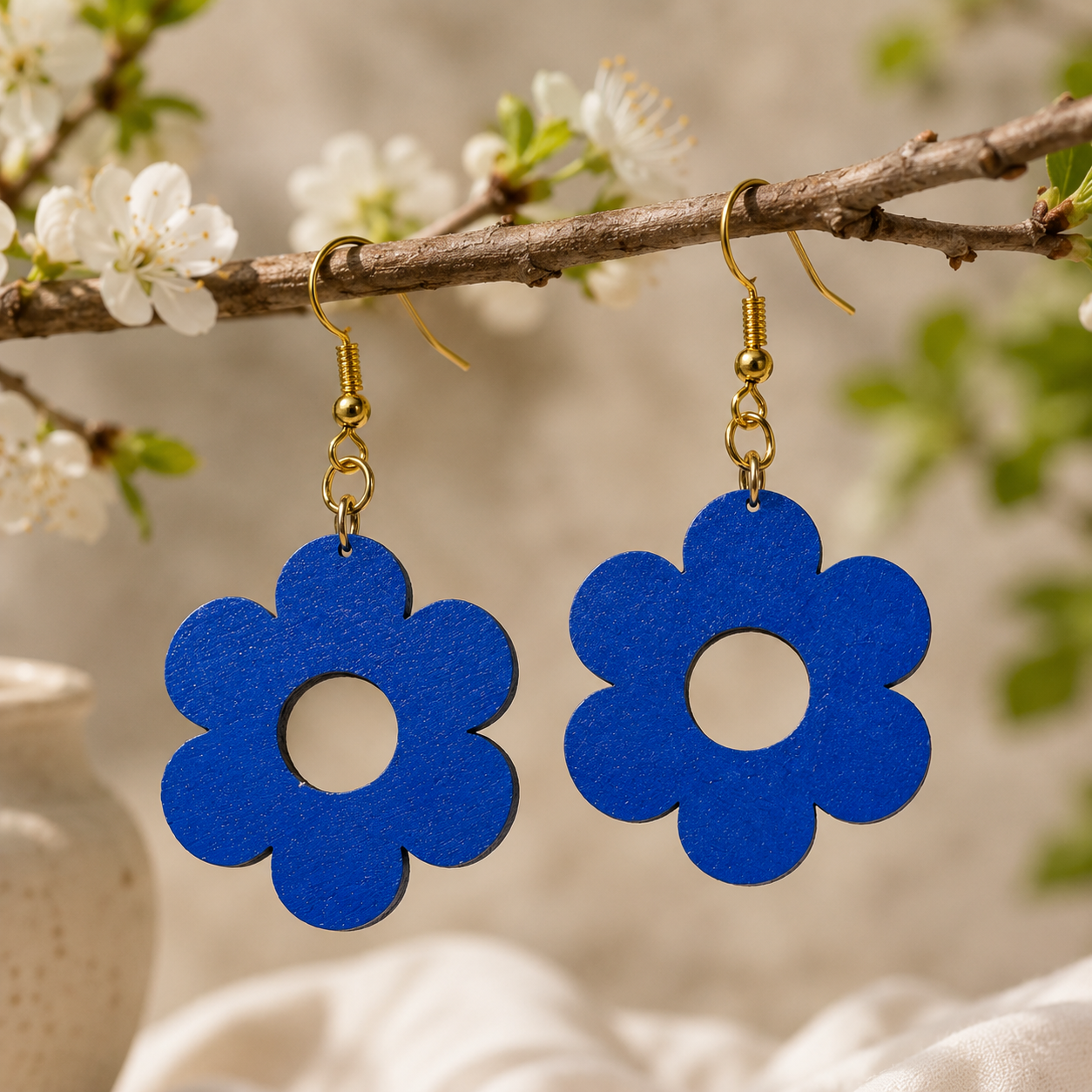 Boucles d’oreilles fleuries en bois
